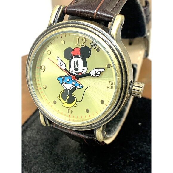 Disney Women\'s Watch W001876 Minnie Mouse Quartz Silver 38mm Brown Leather Strap main image 11